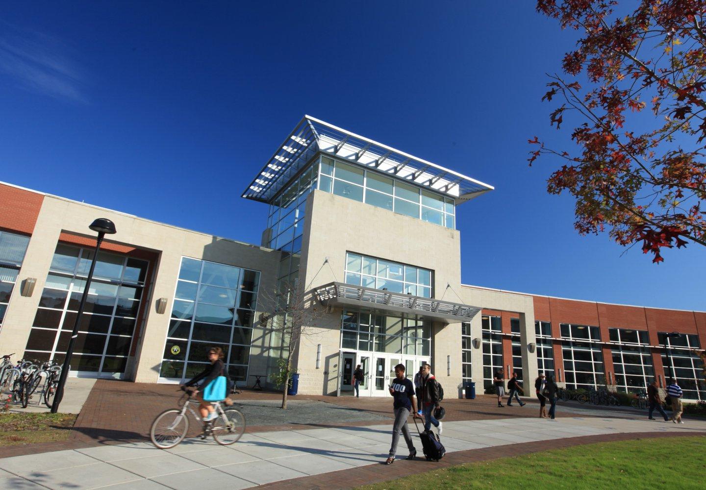 Picture of the ODU Student Recreation Center